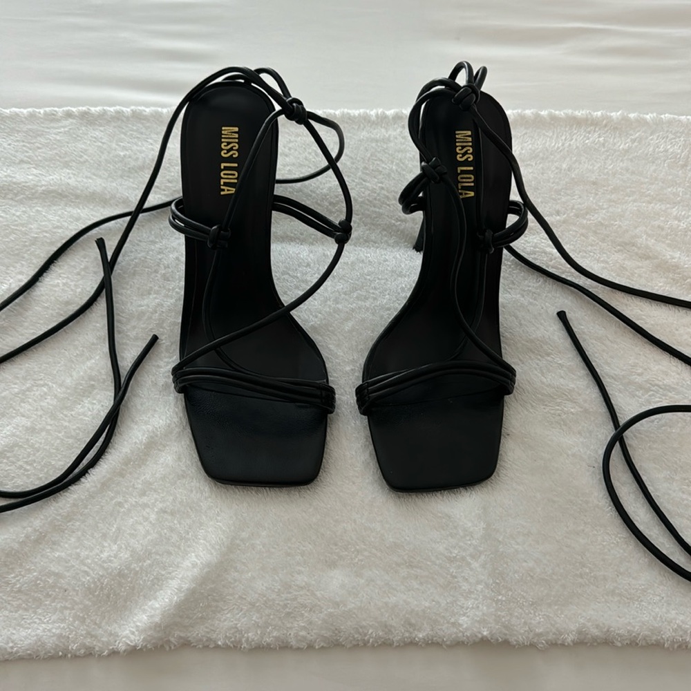 Miss Lola Black Lace Up Heels